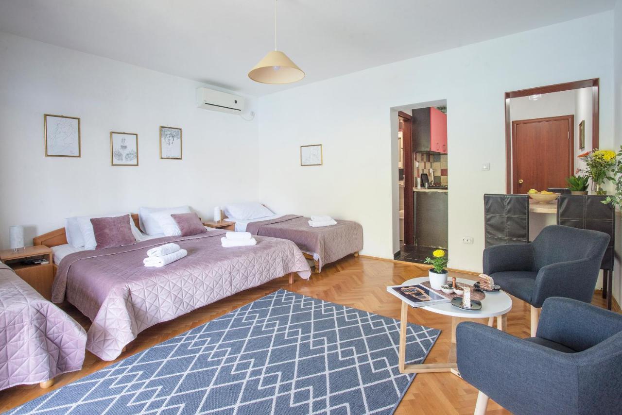 Apartments Maxhit Tivat Luaran gambar